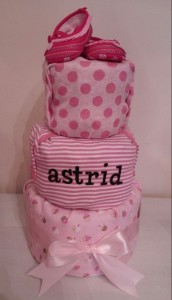 Creative Newborn Baby Gift 1 Diaper Cake Baby Girl Astrid 1