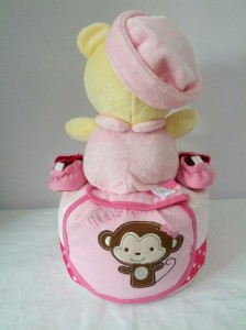 1Tier-DiaperCakesSingapore-BabyGifts-WinnieThePooh-Girl-Arissa-2